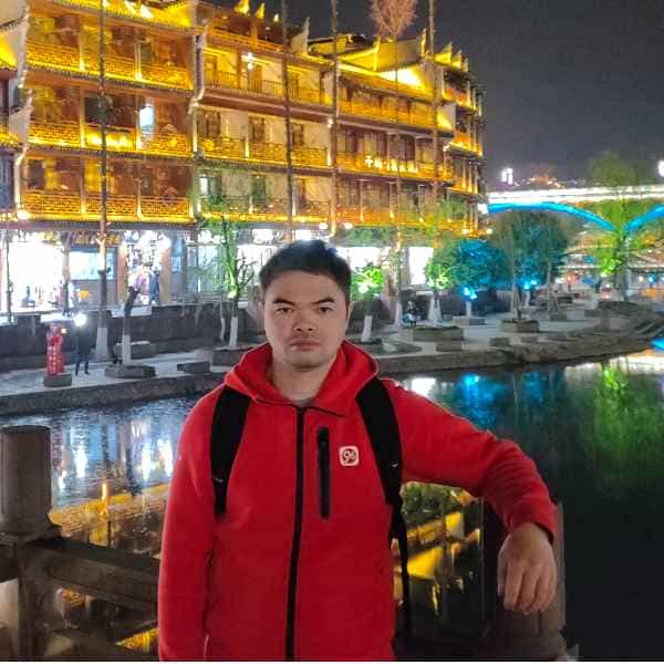 39岁岁广东单身帅哥 - 广州吉缘网