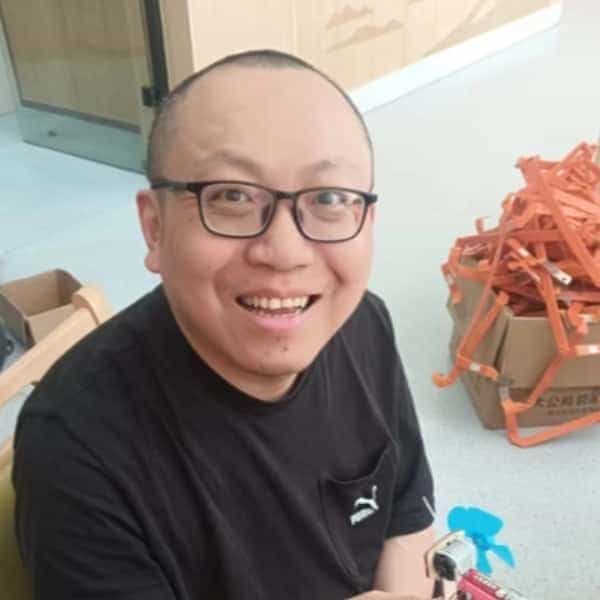 43岁岁江苏单身帅哥 - 广州吉缘网
